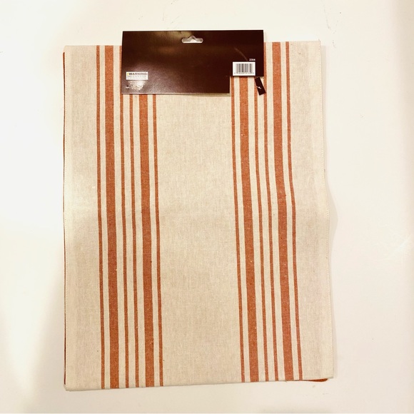 Fall Table Runner Reversible Woven Fused Cotton 13”x54” - Picture 5 of 9